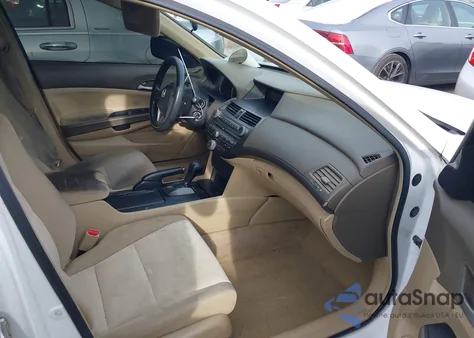 2008 Honda Accord from USA, damaged, VIN 1HGCP2633BA080195